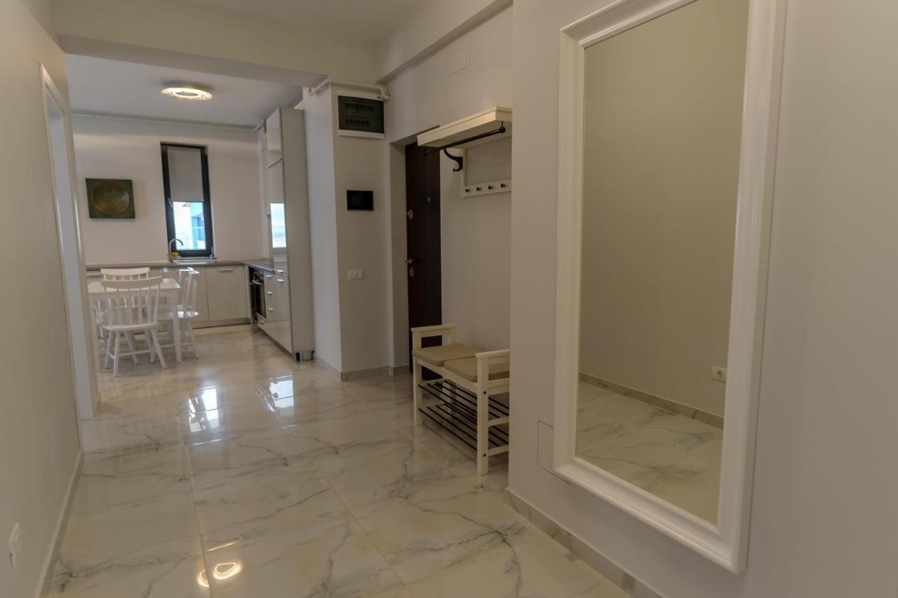 Atlantis Apartments & Studios Mamaia Exteriör bild